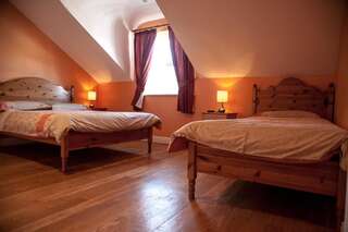 Отели типа «постель и завтрак» Slieve League Lodge Carrick Трехместный номер с собственной ванной комнатой-2