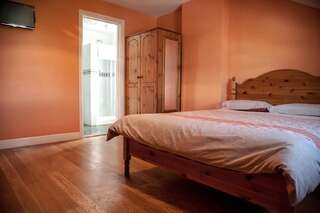 Отели типа «постель и завтрак» Slieve League Lodge Carrick Cемейный номер с собственной ванной комнатой-2